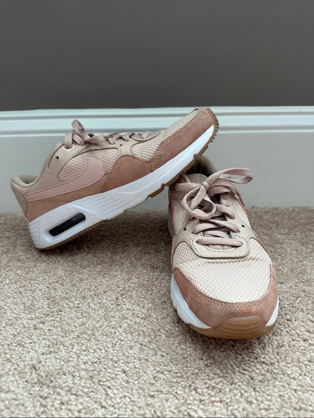 Women’s Nike Air Max Sneakers in Dusty Pink - Picture 2 of 9